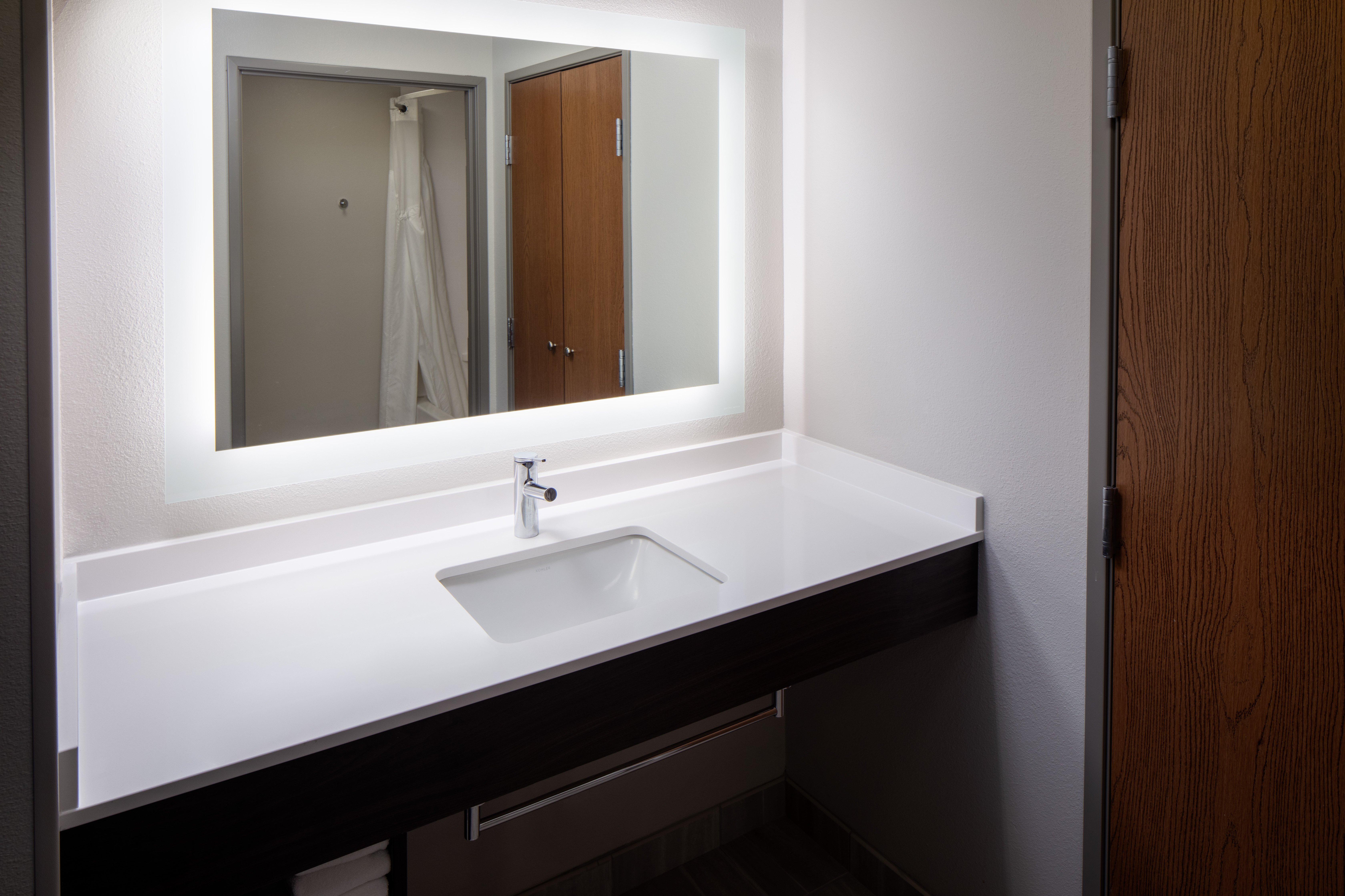 Holiday Inn Express And Suites Los Alamos Entrada Park By Ihg Ngoại thất bức ảnh